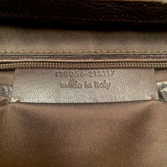 Yves Saint Laurent YSL Saharienne Shoulder Bag and wallet - Picture 8 of 11